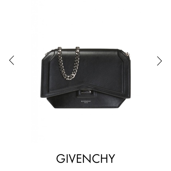 ❌Sold❌Givenchy Bow-Cut bag - Picture 1 of 11